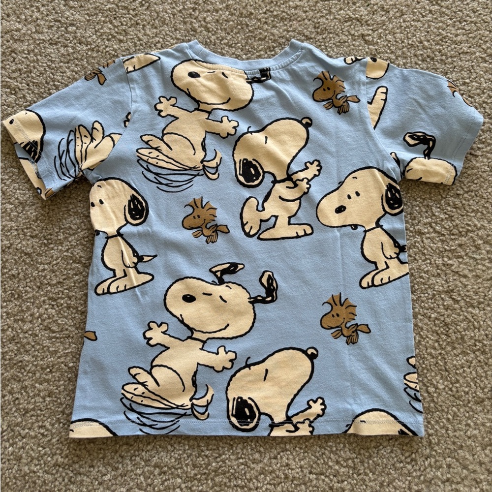 3 Snoopy shirts - Picture 9 of 9